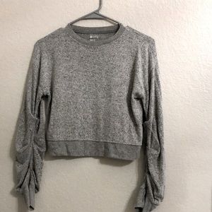 Thin long sleeve shirt